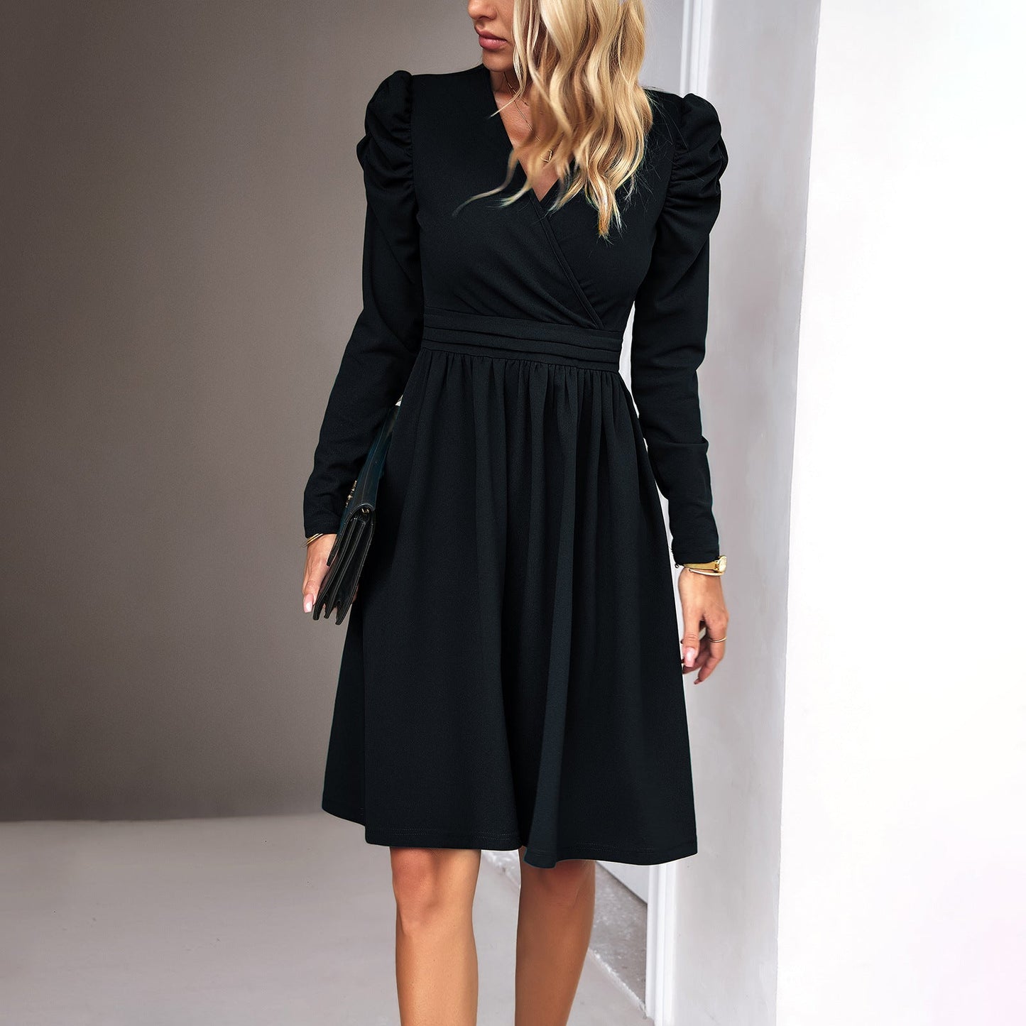 Annalise | Flattering Midi Dress